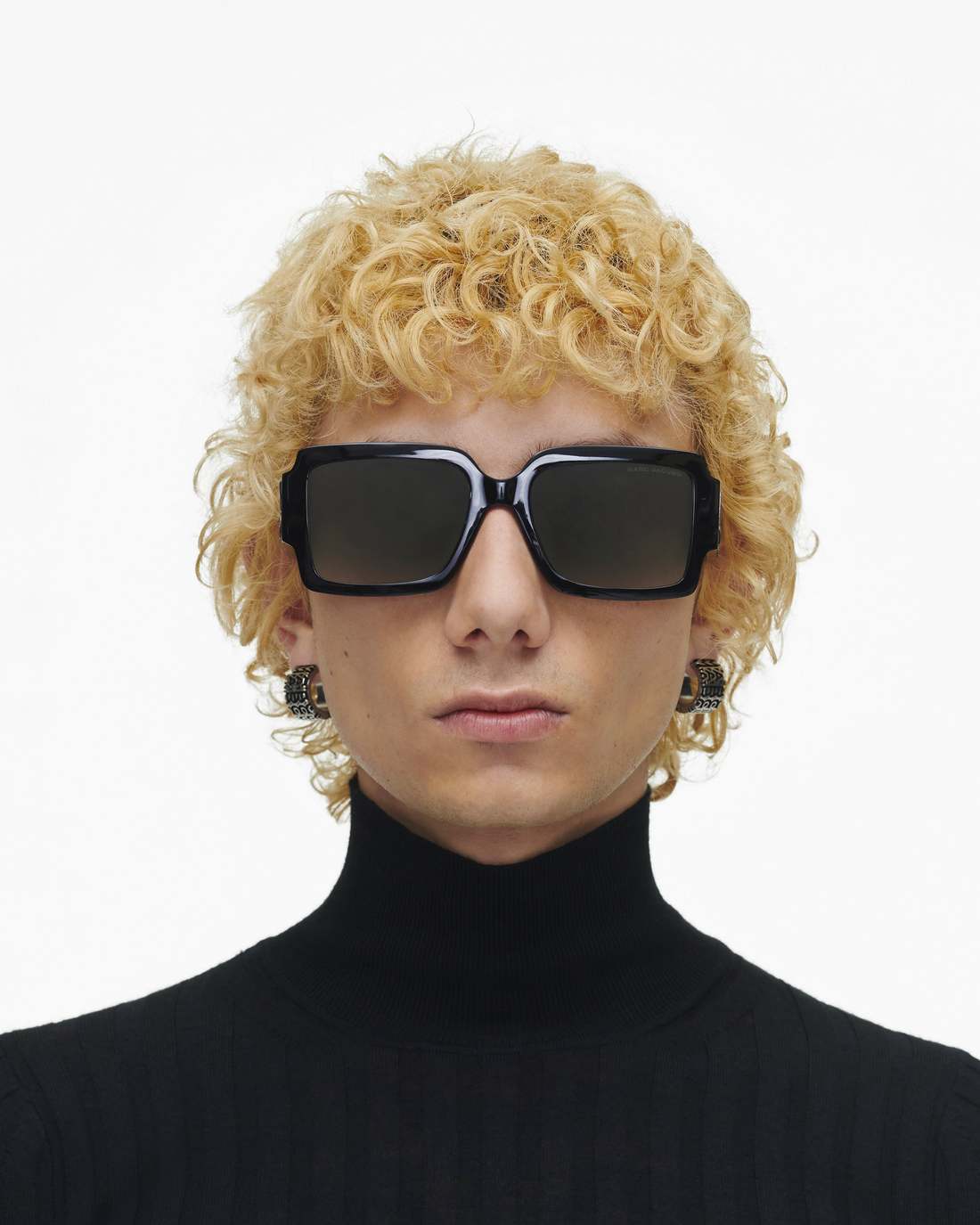 The Bold Logo Square Sunglasses Black/White
